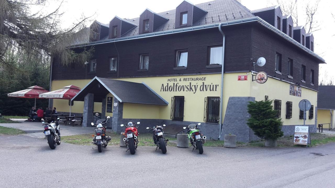 Hotel & Restaurant Adolfovsky Dvur Ngoại thất bức ảnh