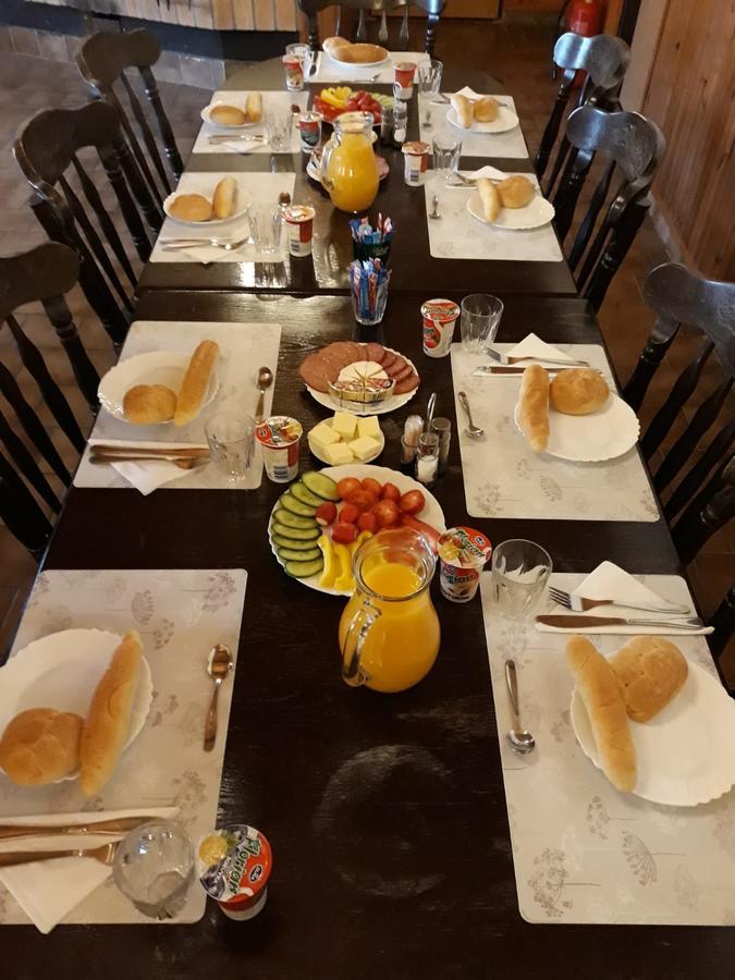 Hotel & Restaurant Adolfovsky Dvur Ngoại thất bức ảnh